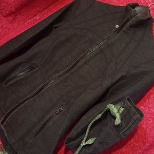 Lulu Lemon Define Jacket size 6